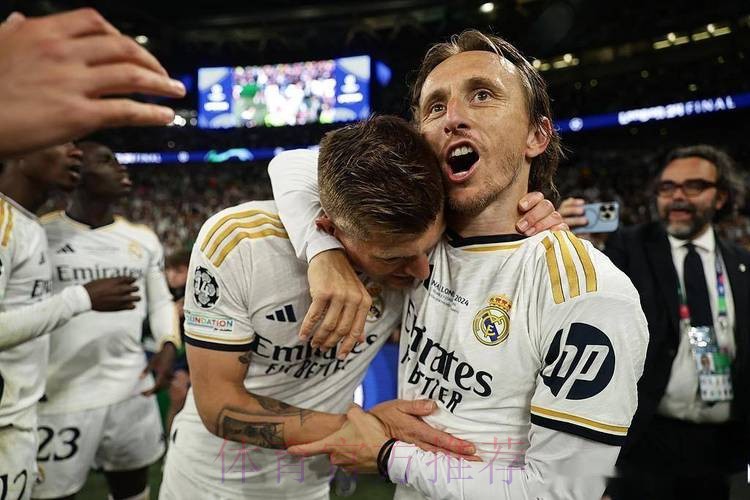 罗马诺:莫德里奇和皇马完成续约 已经签署合同 罗马诺:莫德里奇和皇马完成续约 已经签署合同